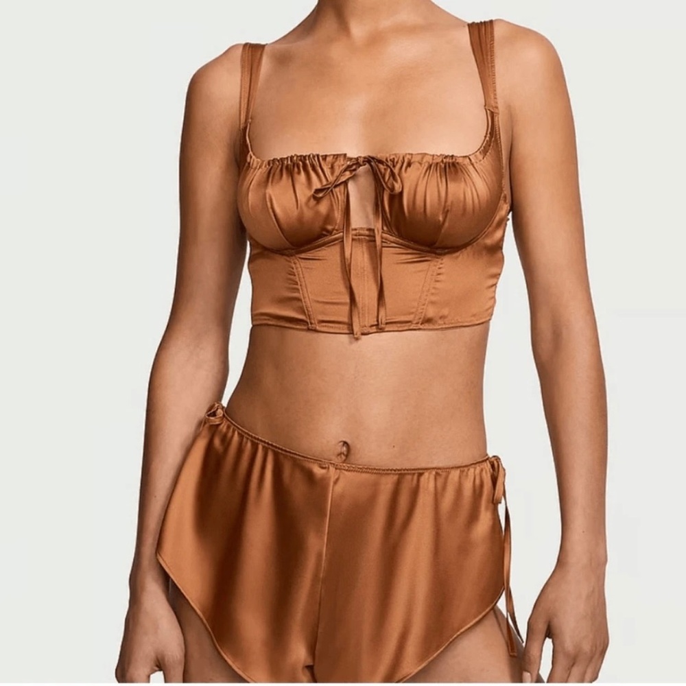 Victoria's Secret Satin Corset Top & Shorts Set Sz Small